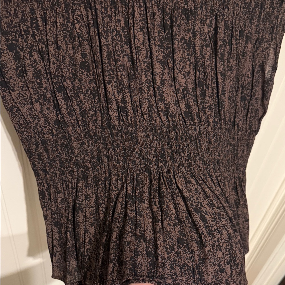 Universal Thread Ribbed Sleeveless Cinched Blouse - image 6